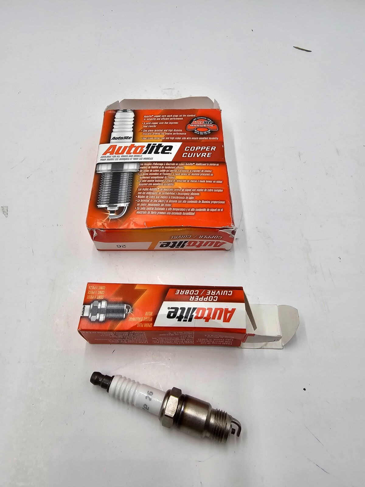 QTY 4 Autolite 26 Automotive Copper Core Spark Plugs