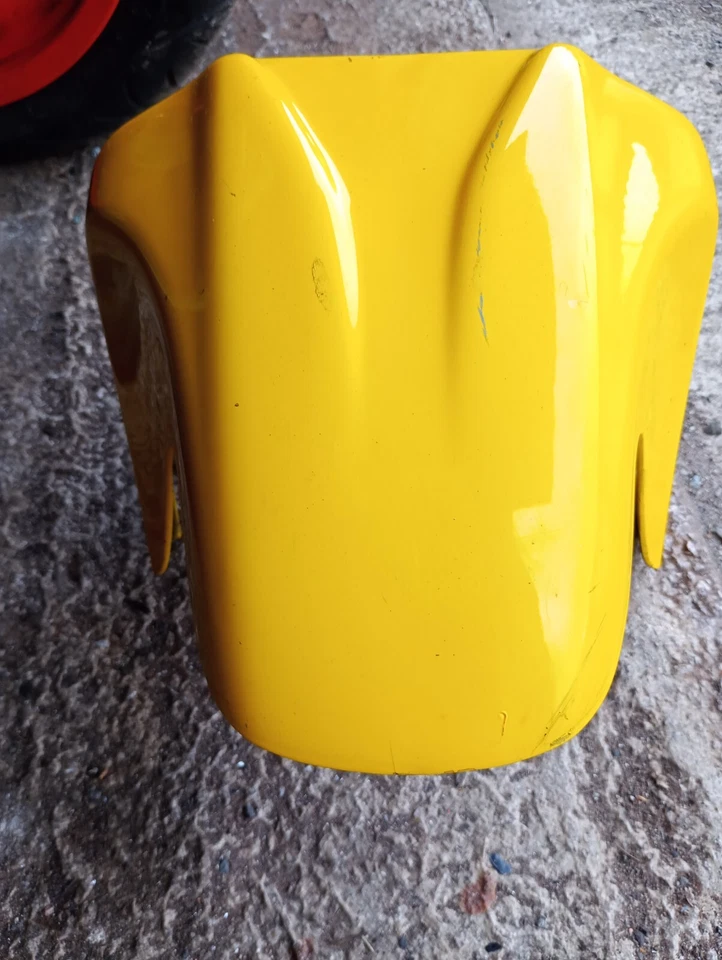ZANE LAVERDA DIAMANTE 668 YELLOW FRONT MUDGUARD - Image 2 of 4