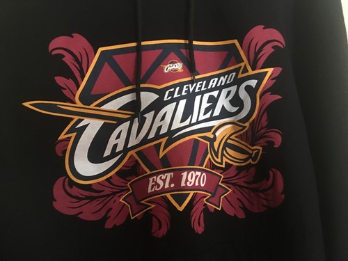 Cleveland Cavaliers Diamond Logo Sweatshirt Large (L) Est. 1970 READ DESCRIPTION - Picture 2 of 3