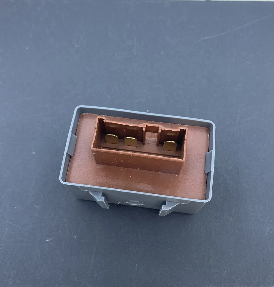 Relé principal de bomba de combustible OEM para Acura Integra 94-01 Honda Civic-del Sol 92-00 CR-V Foto 2 de 2