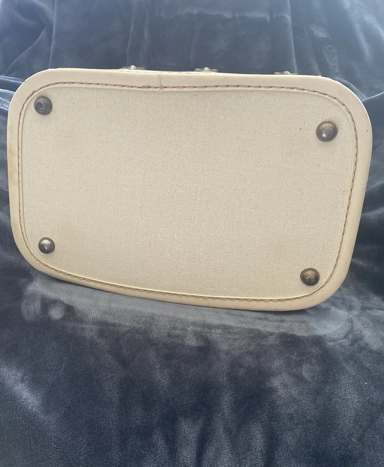 复古 Hawthorne 火车手提箱/美容盒 ~ 白色 ~ 硬 — 第 3/4 张图片