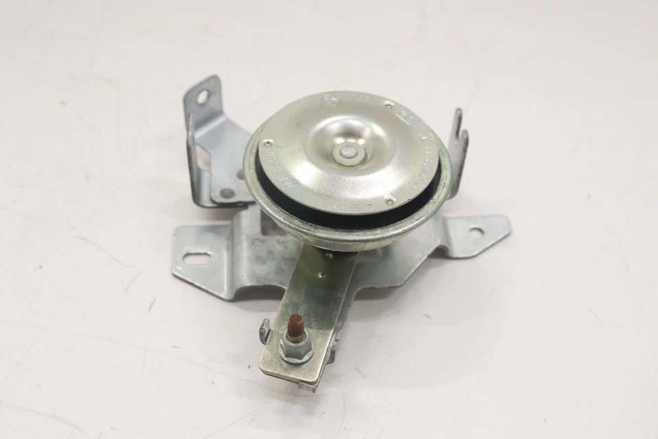 Jaguar XE 2017-2020 alarma antirrobo delantera emergencia bocina sirena señal OEM Foto 3 de 4