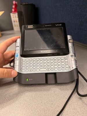 【ジャンク】SONY VAIO VGN-UX90S ソニー、HDDレスの「VAIO type U」を7月に発売 | 日経クロステック