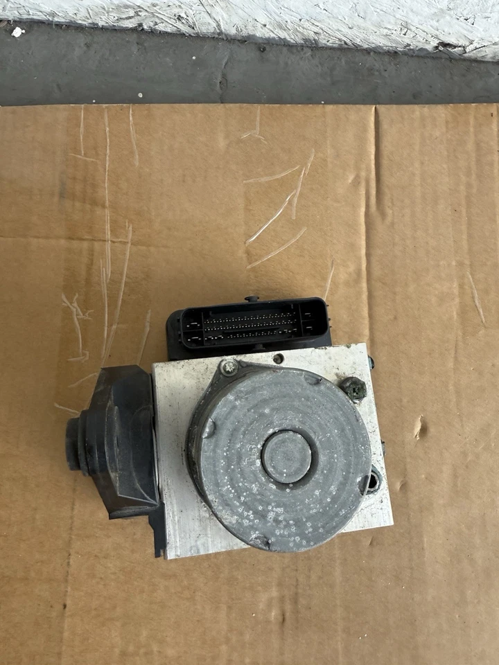 Módulo de control ABS Audi A4 2017-2024 Foto 3 de 4