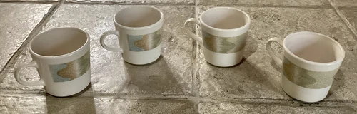 Vintage Set Of 4 Corning Corelle Coffee Mugs Mirage Pattern Sandstone  8oz