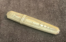 ANTIQUE SILVER ALLOY ART DECO NEEDLE CASE ANTIQUE SILVER ALLOY ART DECO NEEDLE CASE - Image 1