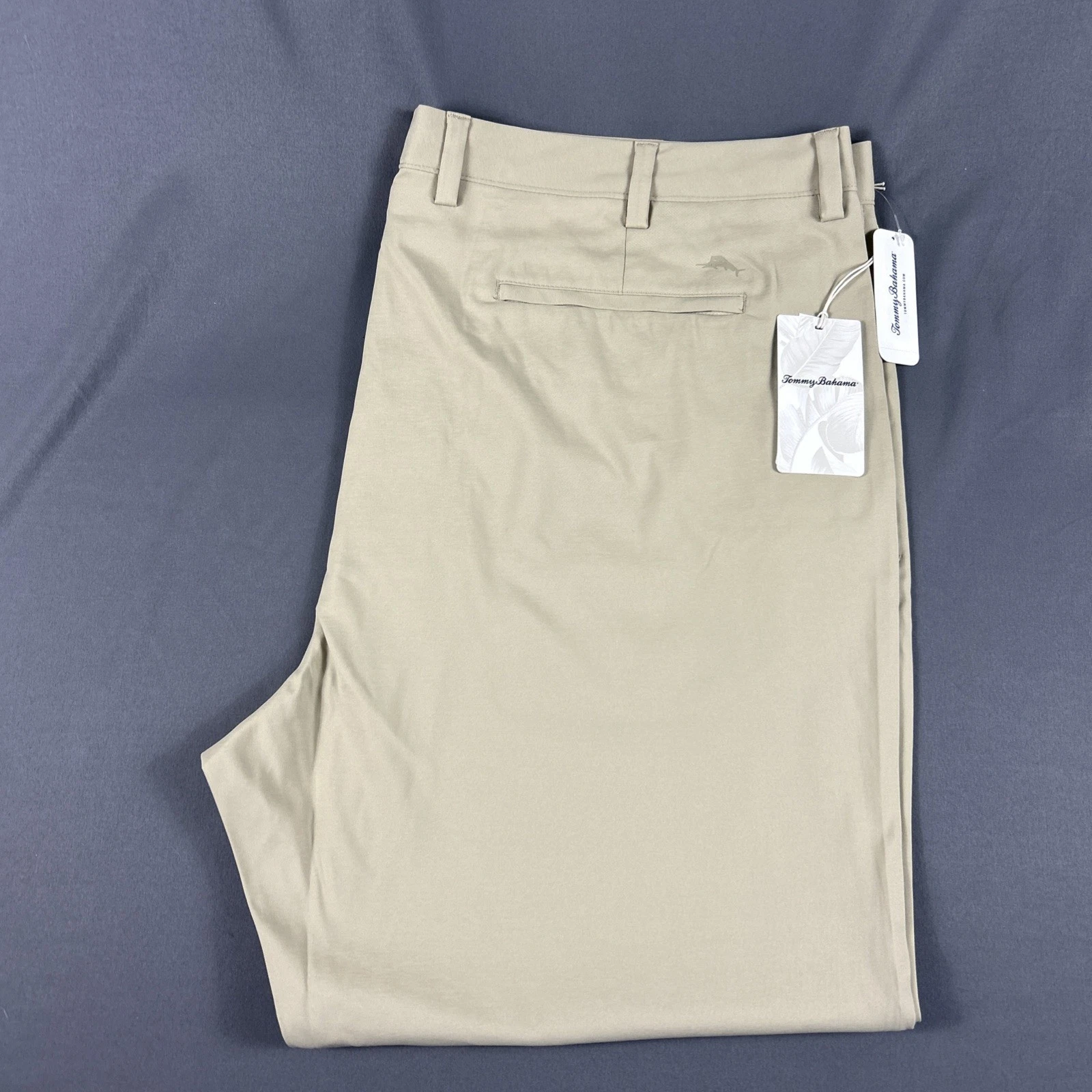 Tommy Bahama Golf Pants Performance 48 x 30 Stone Khaki Polyester NWT MSRP $148
Opens in a new windo