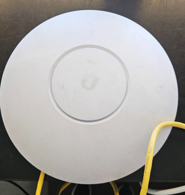 Ubiquiti Networks UAP-AC-HD Wave 2 Enterprise Access Point