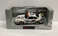1:18 UT Models Limited PORSCHE 911 GT2 (white) Race Version die-cast