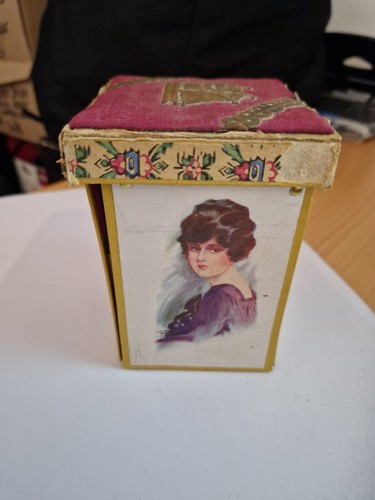 Early 20th century fold out needle box - Picture 3 of 6