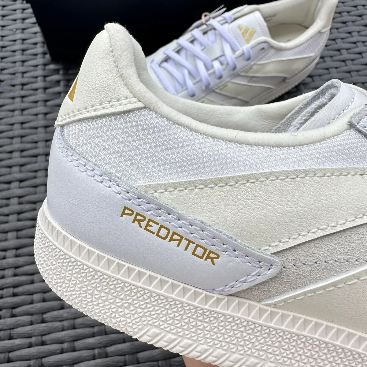 NWT adidas Predator Freestyle Indoor Shoes White/Gold Size 8.5 Men Unisex Adidas Predator Freestyle Indoor Men main image 3