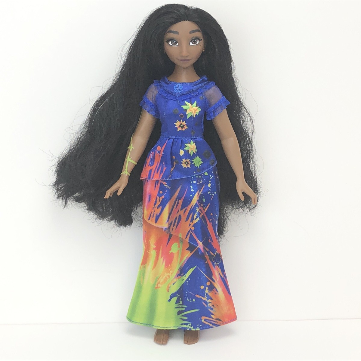 isabella blue dress encanto So tell me, which Isabela's dress do you prefer? : r/Encanto