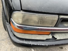 Used Right Headlight Assembly fits: 1998 Chevrolet S10/s15/sonoma Chevrolet .5mm