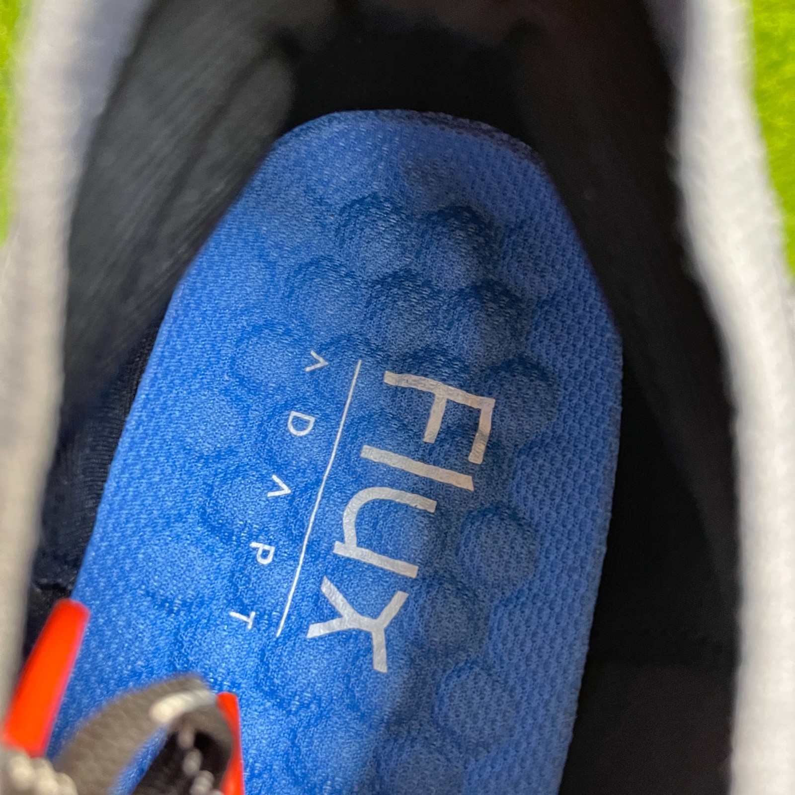 Flux Adapt Trail Runner Gray Mens Size 9 Womens Size 10.5 Athletic Knit Shoes