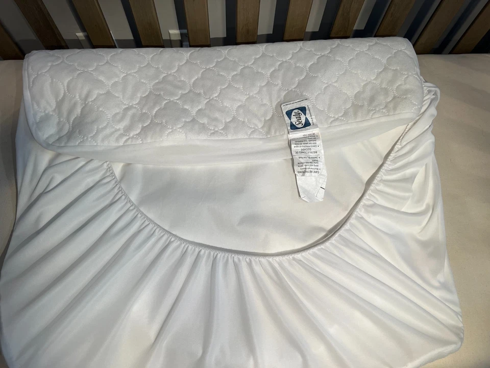 Berço conversível Fisher-Price Newbury 4 em 1 cinza vintage – Excelente estado - Imagem 4 de 4