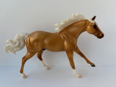Breyer American Quarter Horse Stallion Springtime Frolic Special 720115