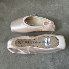 Russian Pointe Rubin Radiance - RRD 40 w5 v2 F - Discontinued 