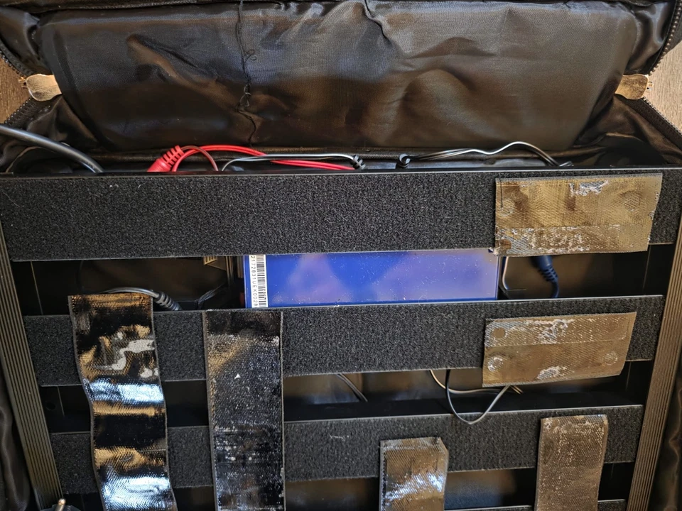 Palmer Pedalbay 40 mit HB PowerPlant Netzteil für Effekte - Bild 2 von 4