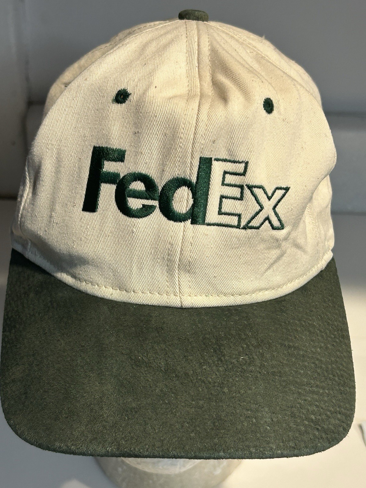 FEDEX HAT CAP ADJUSTABLE STRAPBACK WHITE GREEN VINTAGE KC