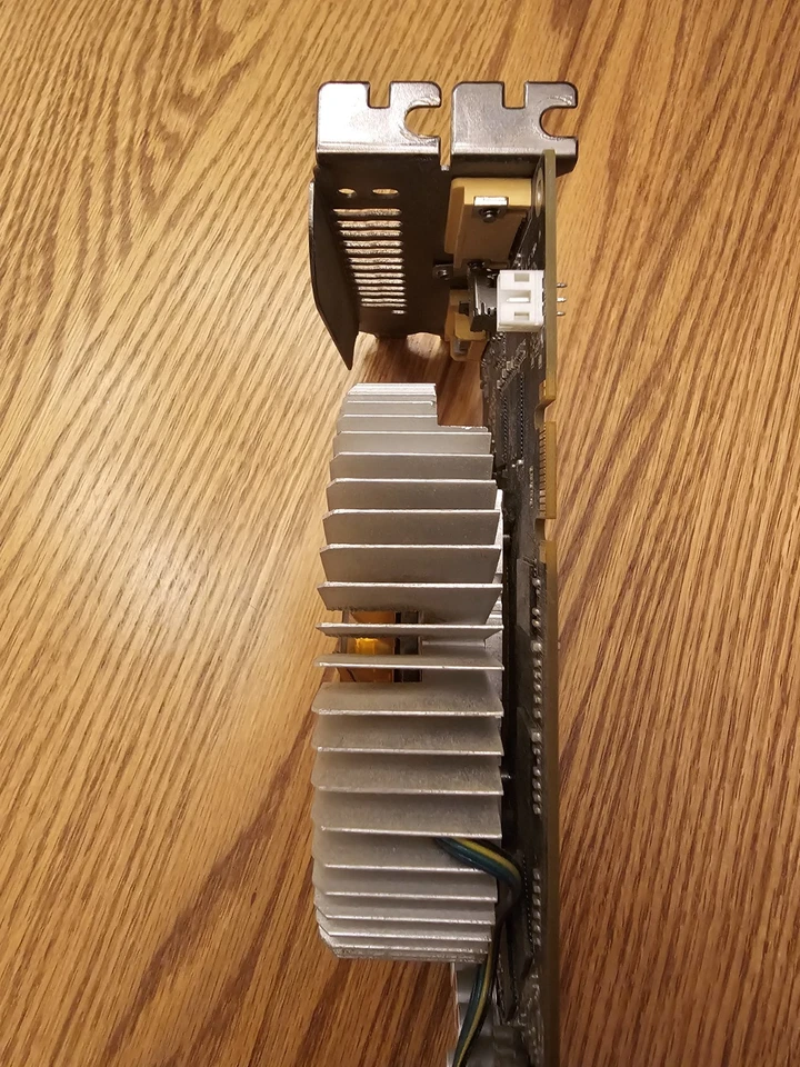 Zotac GTS 250 1GB DDR3 Graphics Card - Tested - Image 2 of 4