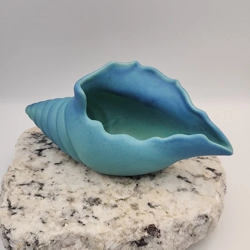 MCM Vintage Van Briggle Pottery Conch Shell Vase Turquoise Ming Blue Matte Glaze
