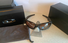 New Oakley Pit Boss Sunglasses Polished Black w/ Gunmetal VR28 Polarized 03-304