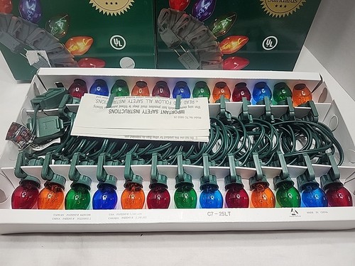 2 Vintage Christmas Lights Multi Color Indoor/Outdoor C7 String Lights 25ft Each - Picture 4 of 9