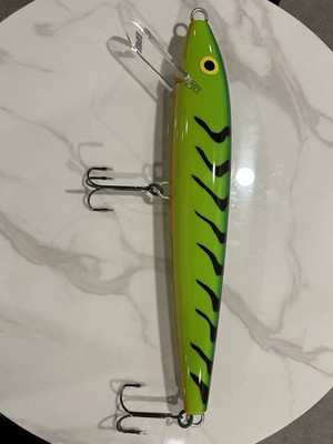 Giant Rapala's 24.5” Giant Fishing Jerk Minnow Lure. Gaunt Fishing
