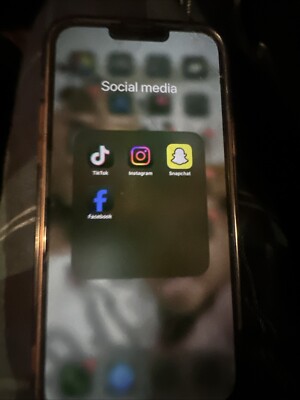 iphone 13 pro max With Tiktok