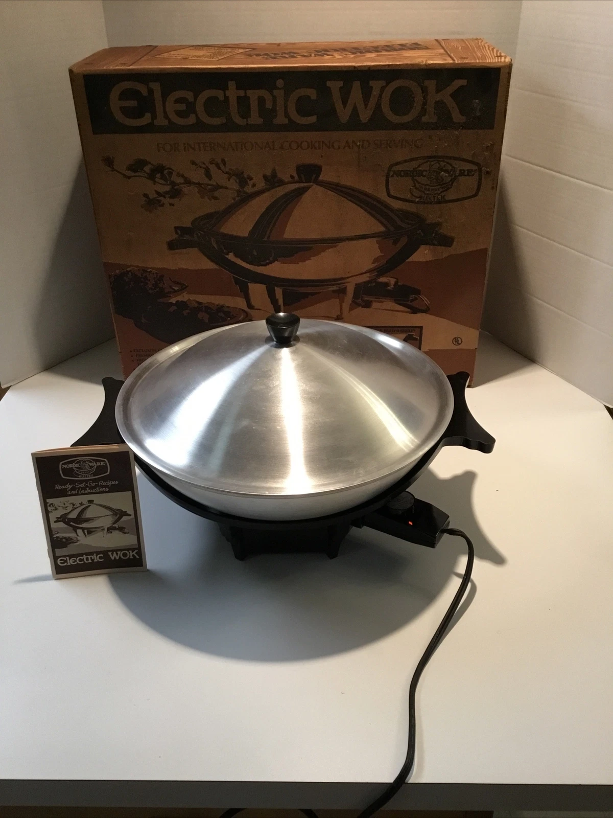 Vintage Nordic Ware Electric Wok Cat# 85950