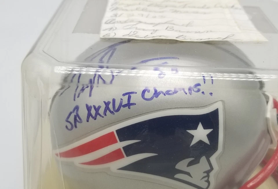 Мини-шлем Riddell с автографом New England Patriots TROY BROWN / DEION BRANCH SB 36 - Изображение 2 из 4