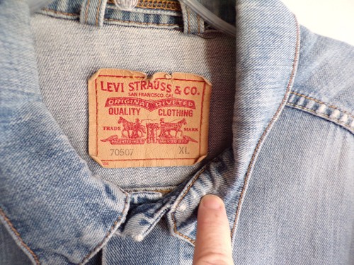Levi Strauss & Co Jean Jacket Mens Blue Denim 70507 Standard Trucker Size XLarge - Picture 3 of 5