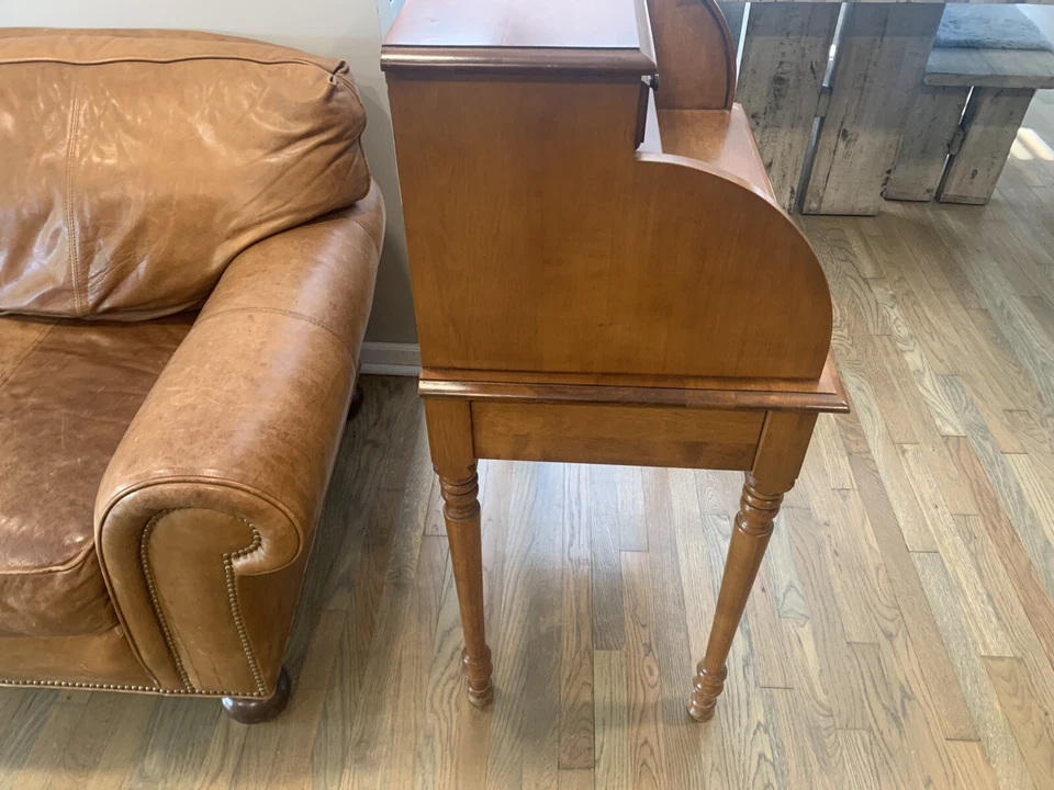 Tell City Chair Company Young Republic Roll Top Desk 877 Maple Andover Finish - Image 3 of 4