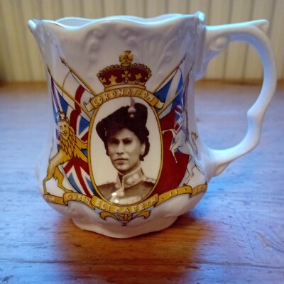 St George Fine Bone China Queen Elizabeth II Krönung 1953 TOP