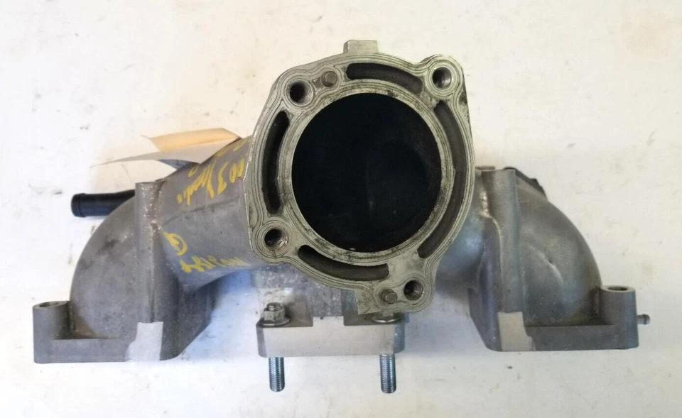 YAMAHA 2003 GP1300R WAVERUNNER EXHAUST MANIFOLD W/ COOLING RAIL - Image 3 of 4