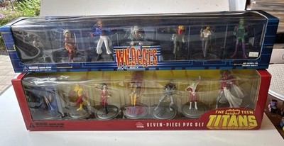 Set of 2 PVC Figure Sets 7 Pieces New Teen Titans and Wildcats Unopened New