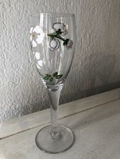 UNE ANCIENNE FLÛTE À CHAMPAGNE BELLE ÉPOQUE 