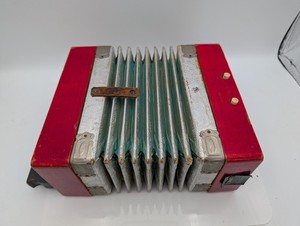 Hohner Venezia 10 Button Accordian Silver and Red