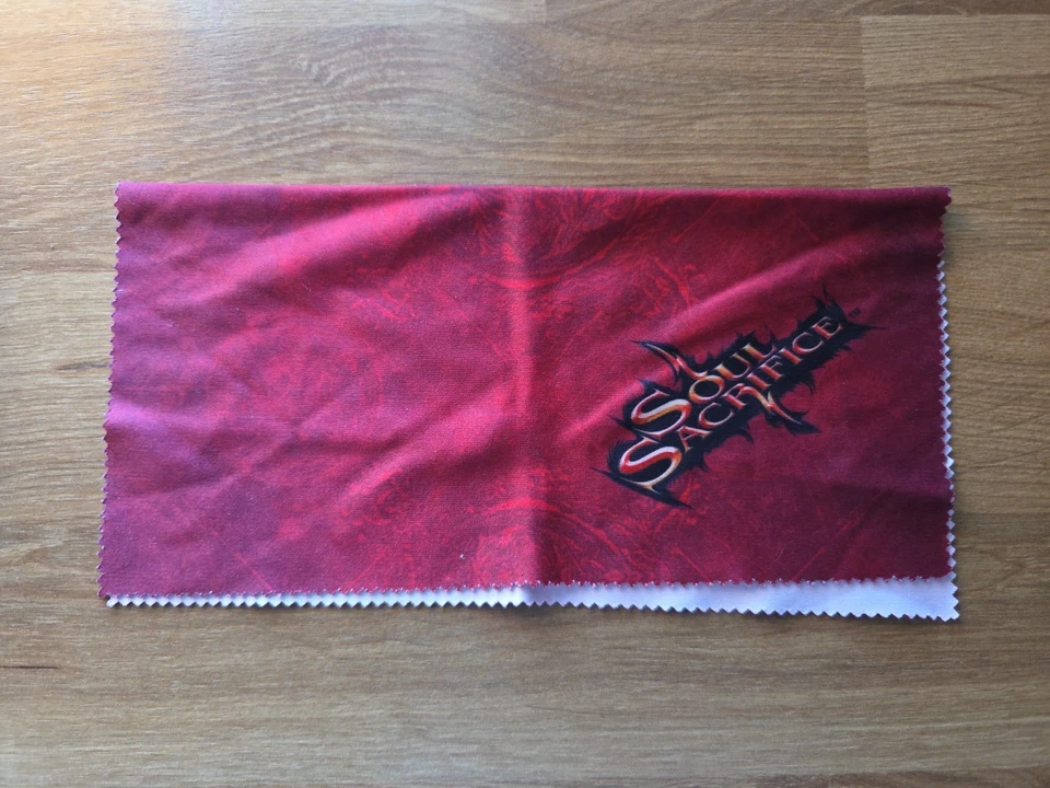 Bolsa de Transporte Oficial PS Vita Soul Sacrifice Foto 2 de 4