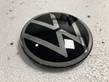 OEM VW POLO T-CROSS T-ROC 2018+ FRONT LOGO RADAR COVER 2GM853601E #381