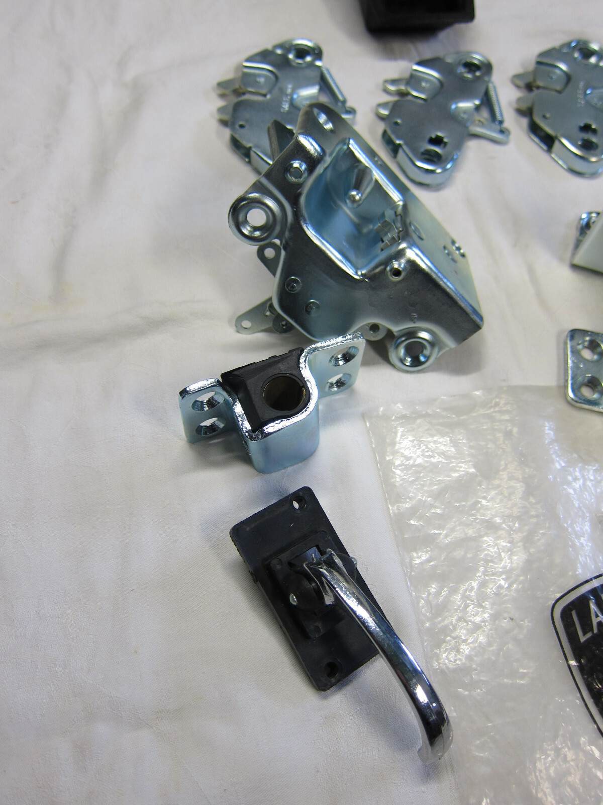 Countach Door hood lock latch package set release