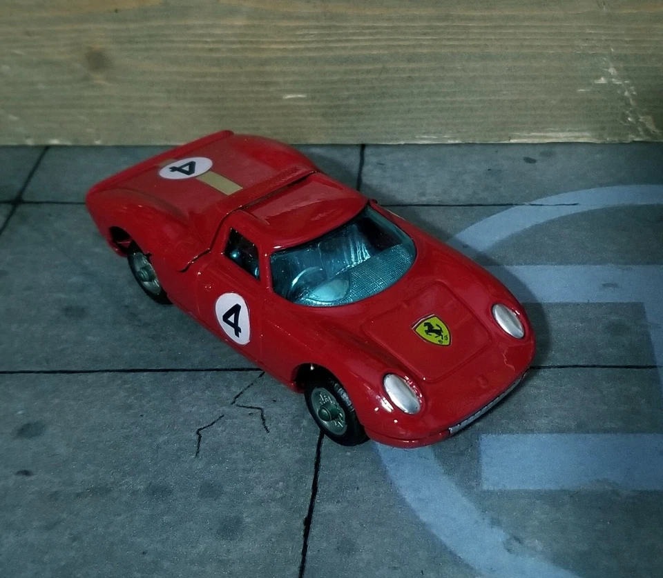 CORGI TOYS No.314 Ferrari Berlinetta 250 Le Mans Car (1965-72) 1:43 RESTAURATA - Immagine 2 di 4