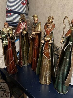 Robert Stanley Tin Nativity Set