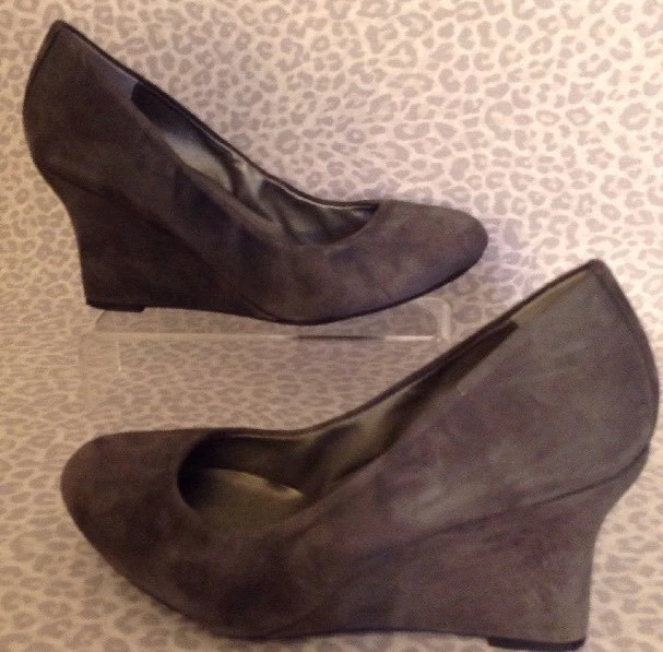 Серые замшевые туфли-лодочки me Too 10 - Изображение 3 из 4