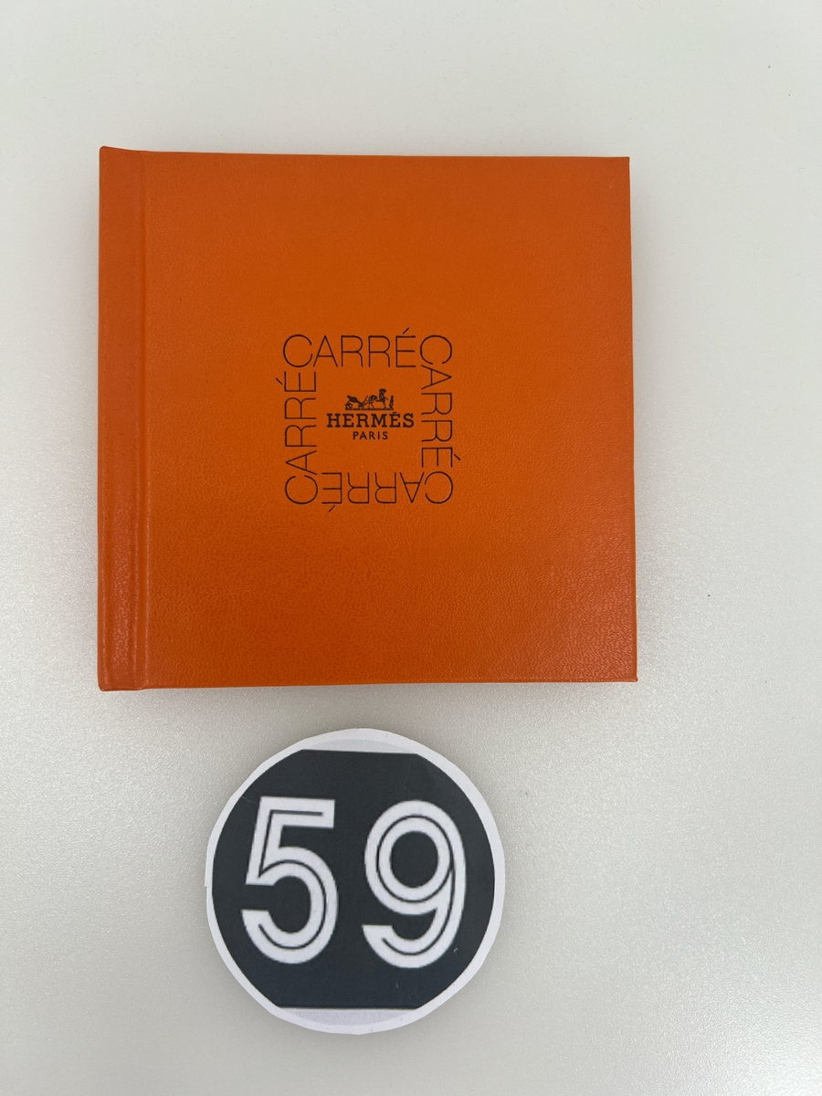 HERMES PARIS CARRE Book How To Tie Scarf 11cm × 11cm Booklet HERMES PARIS CARRE Book How To Tie Scarf 11cm × 11cm Booklet