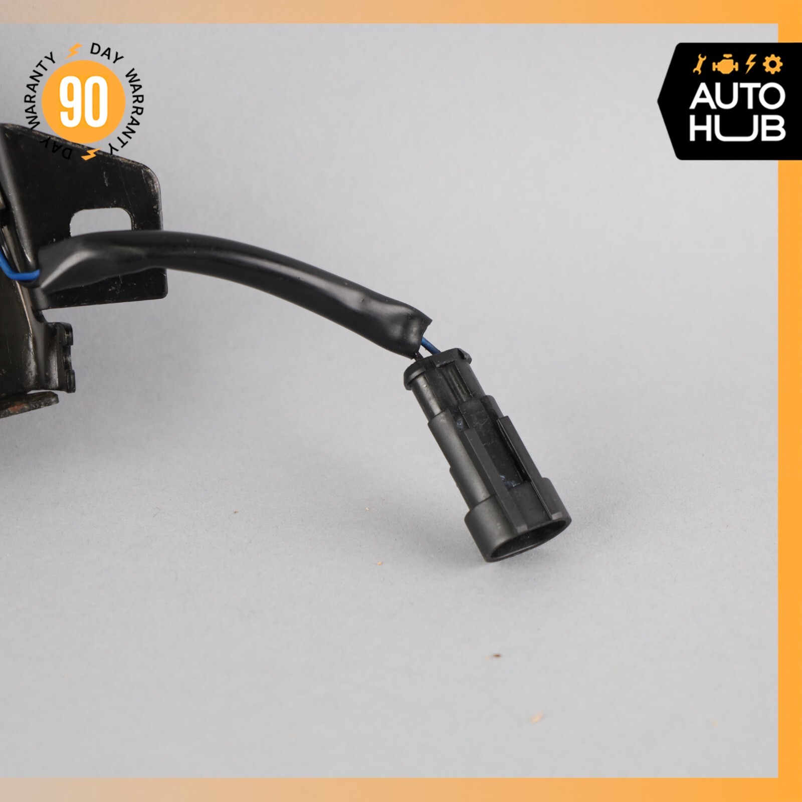 03-13 Maserati Quattroporte M139 S GT S Hood Safety Catch Lock Latch OEM 29k