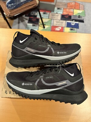 Size 7.5 - Men s Nike React Pegasus Trail 4 GORE-TEX Black Silver DJ7926-001