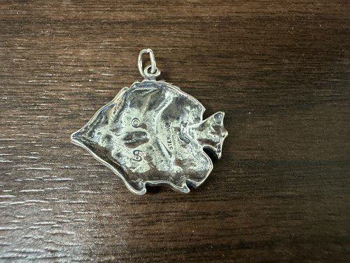 Shube’s Dakota West Sterling Silver Tropical 🐠 Fish Pendant 3.5g - Picture 3 of 3