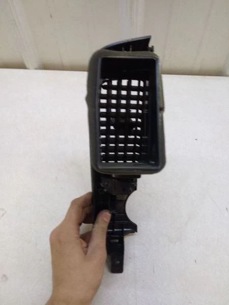 Hyundai Entourage 2008 pasajero derecho ventilación de aire fabricante original usado probado  Foto 4 de 4
