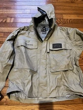 Simms Classic Guide Fly Fishing Jacket Tan Medium 